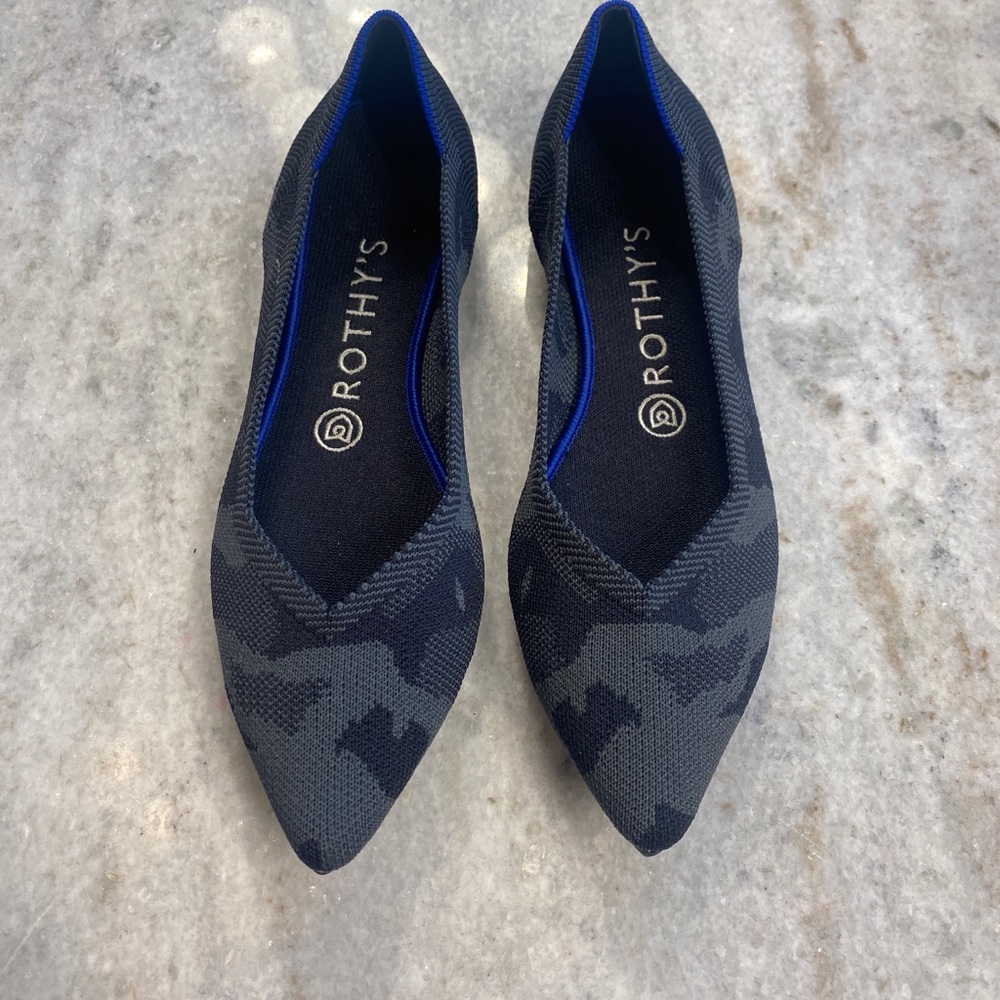 Rothy’s | NWOT grey and black camo pointed toe flats size 8